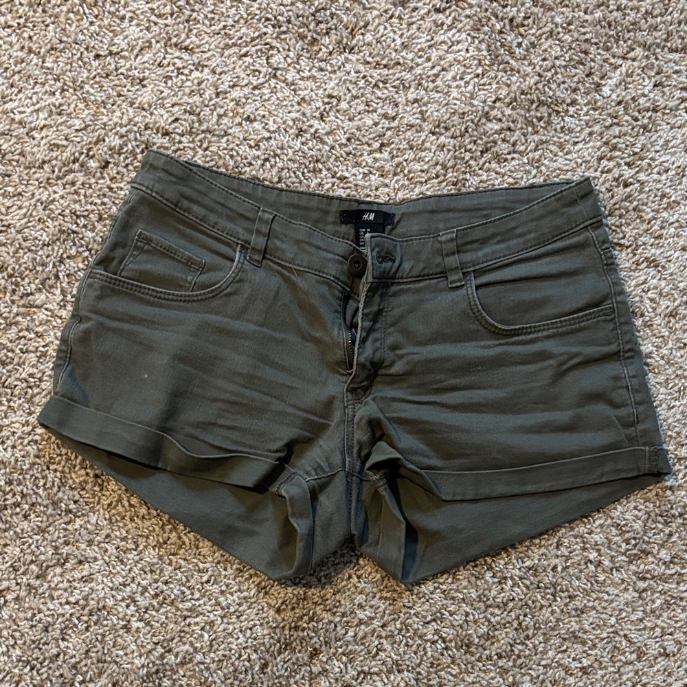 H&M Dark Green Shorts